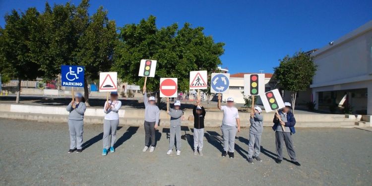 Safe Routes to School / Mesa Yeitonia Primary School