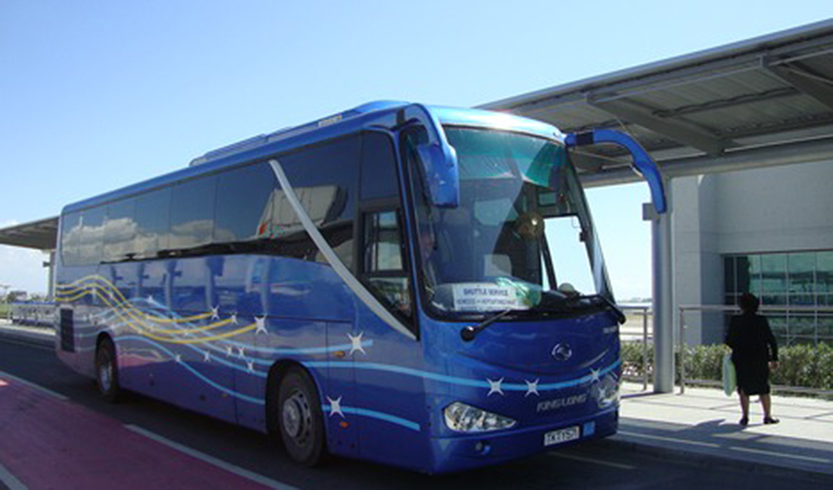 Автобусы-шаттлы из аэропорта